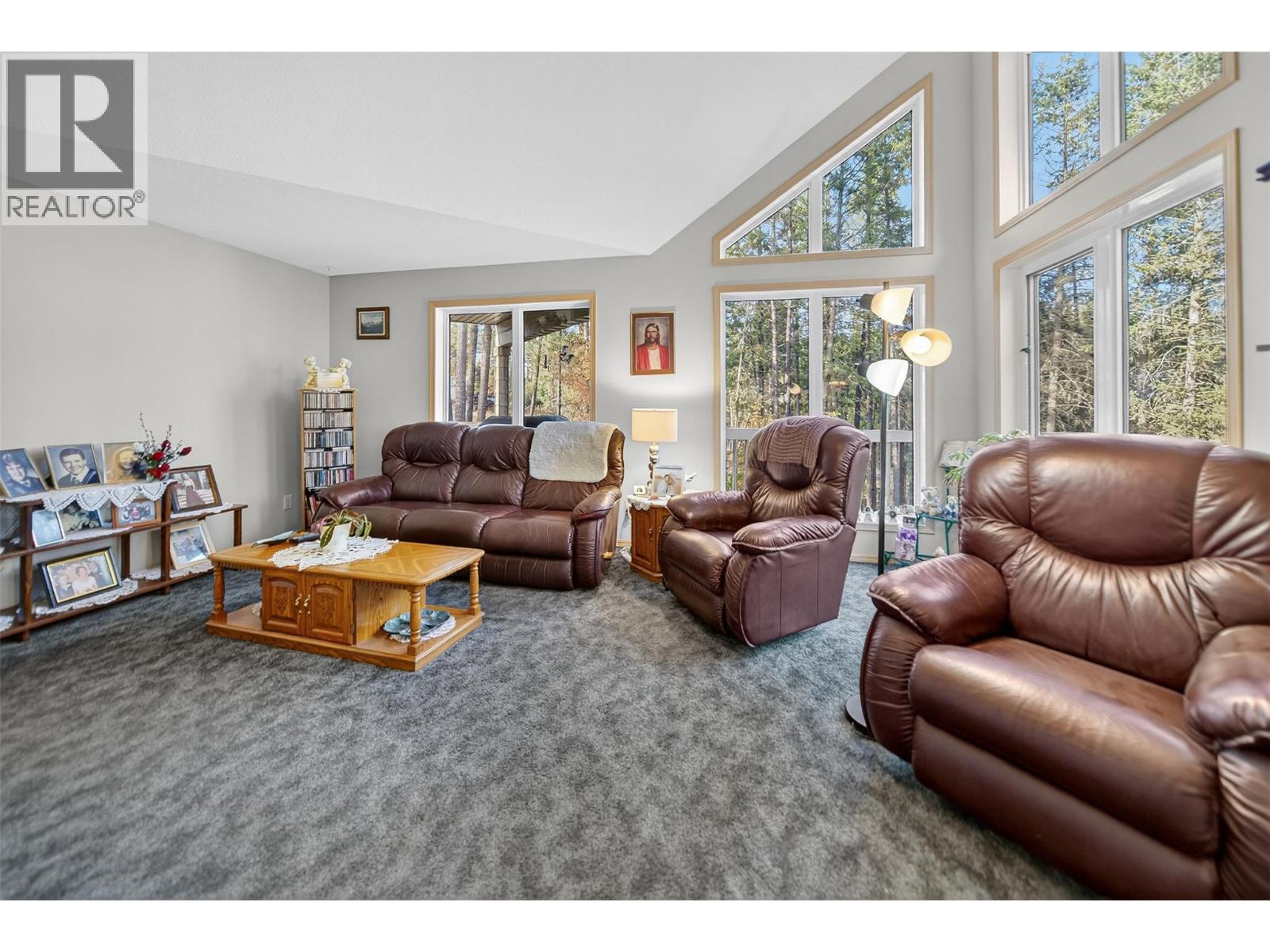 7250 Olsen Road, Jaffray, British Columbia  V0B 1T0 - Photo 13 - 10365735