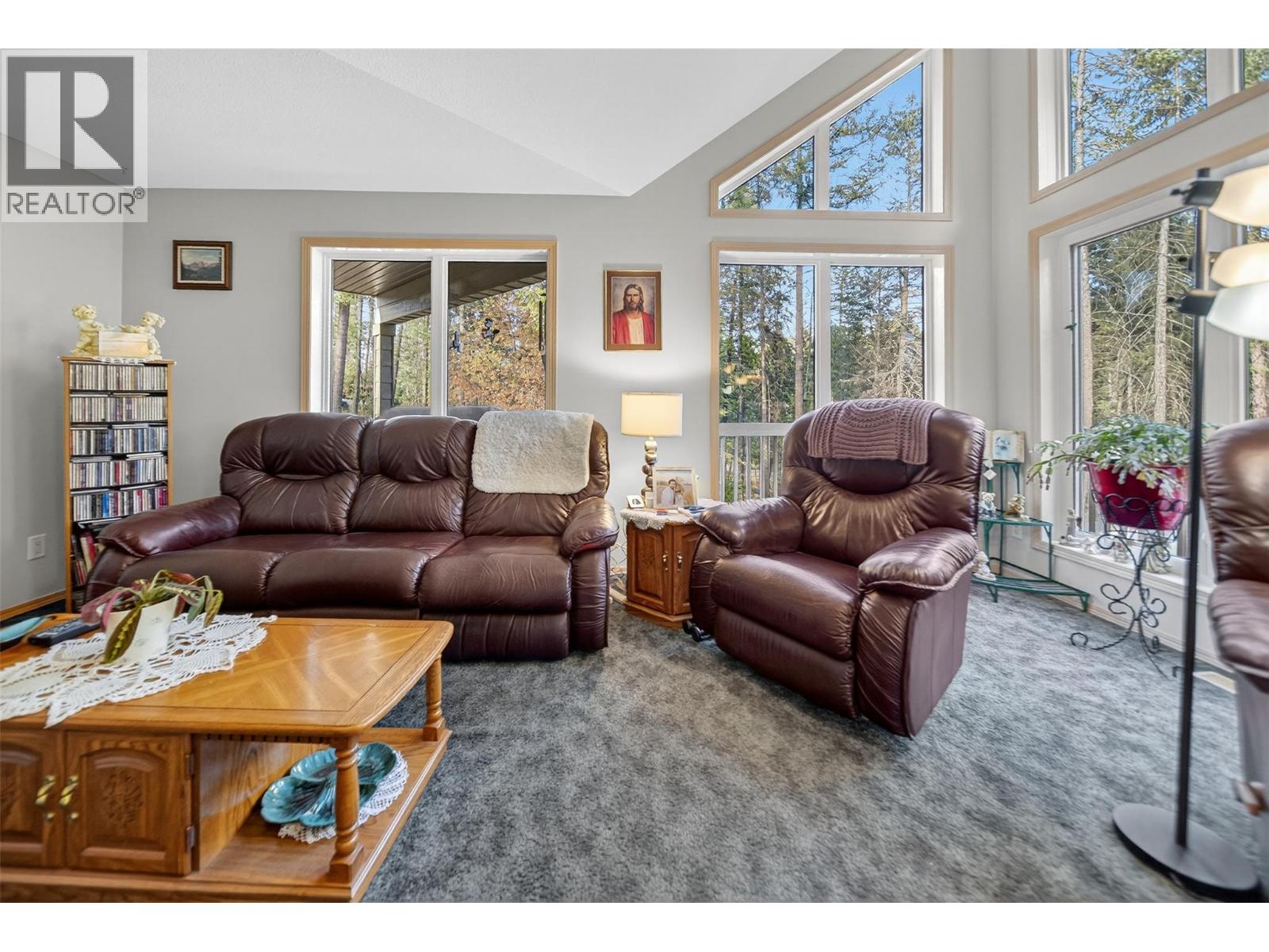 7250 Olsen Road, Jaffray, British Columbia  V0B 1T0 - Photo 14 - 10365735