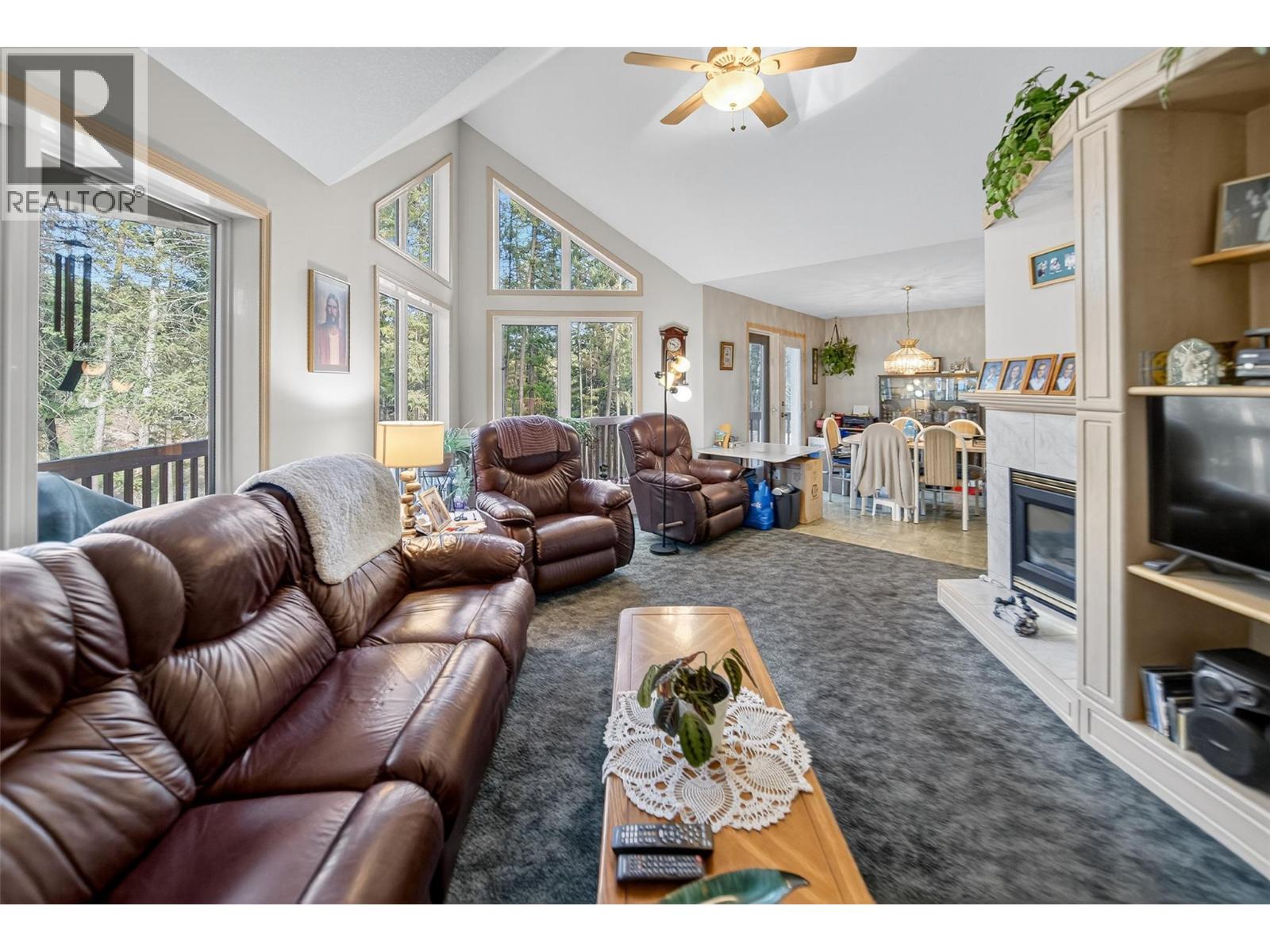 7250 Olsen Road, Jaffray, British Columbia  V0B 1T0 - Photo 17 - 10365735