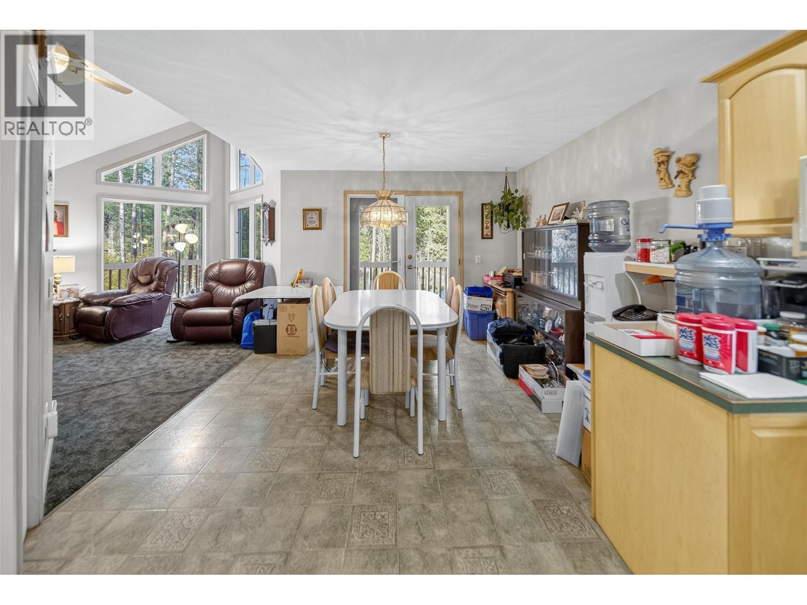 7250 Olsen Road, Jaffray, British Columbia  V0B 1T0 - Photo 25 - 10365735