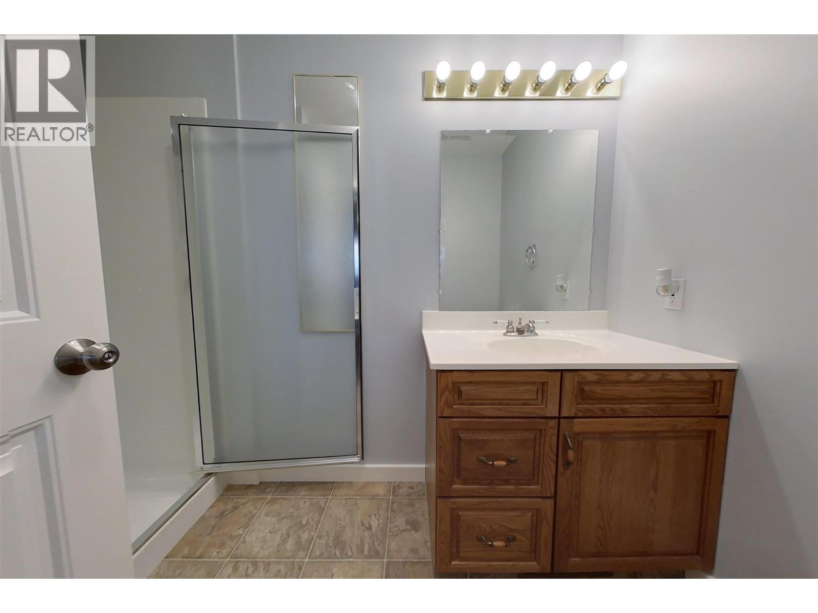 2025 Kokanee Drive N Unit# 50, Cranbrook, British Columbia  V1C 6J2 - Photo 14 - 10365892