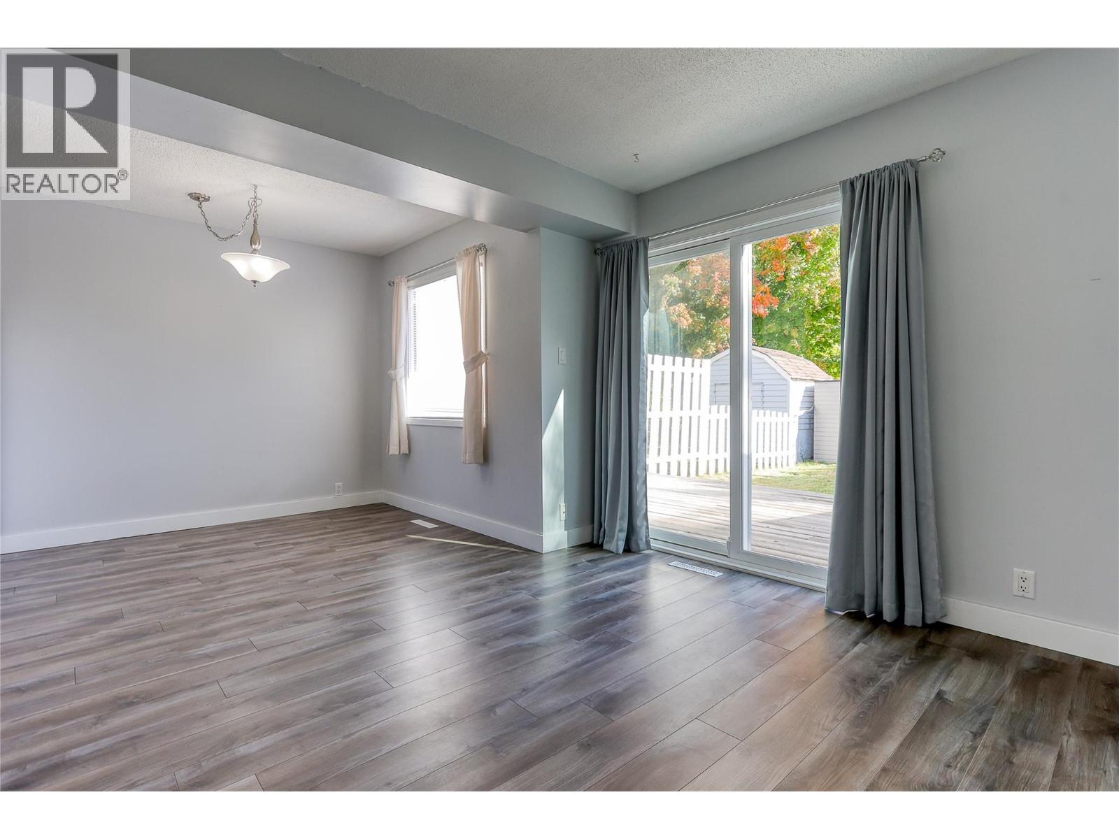 3366 Laurel Crescent, Trail, British Columbia  V1R 4M5 - Photo 14 - 10365750