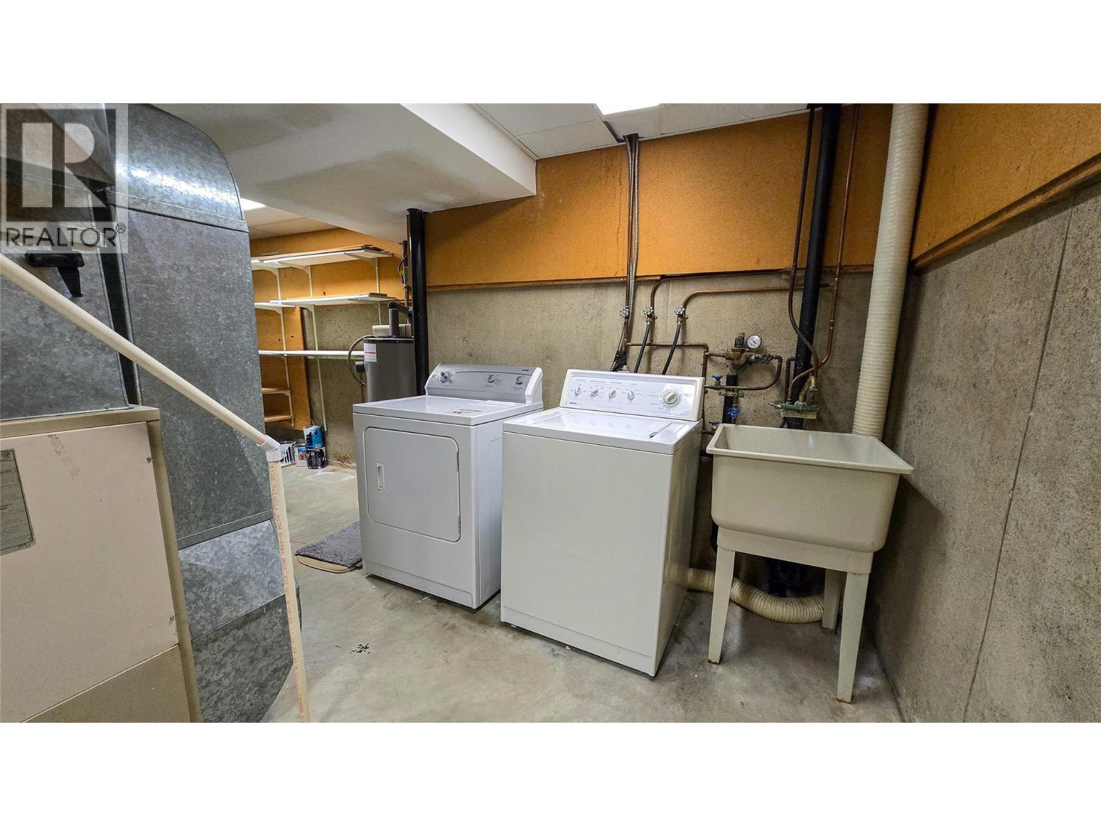 3366 Laurel Crescent, Trail, British Columbia  V1R 4M5 - Photo 30 - 10365750