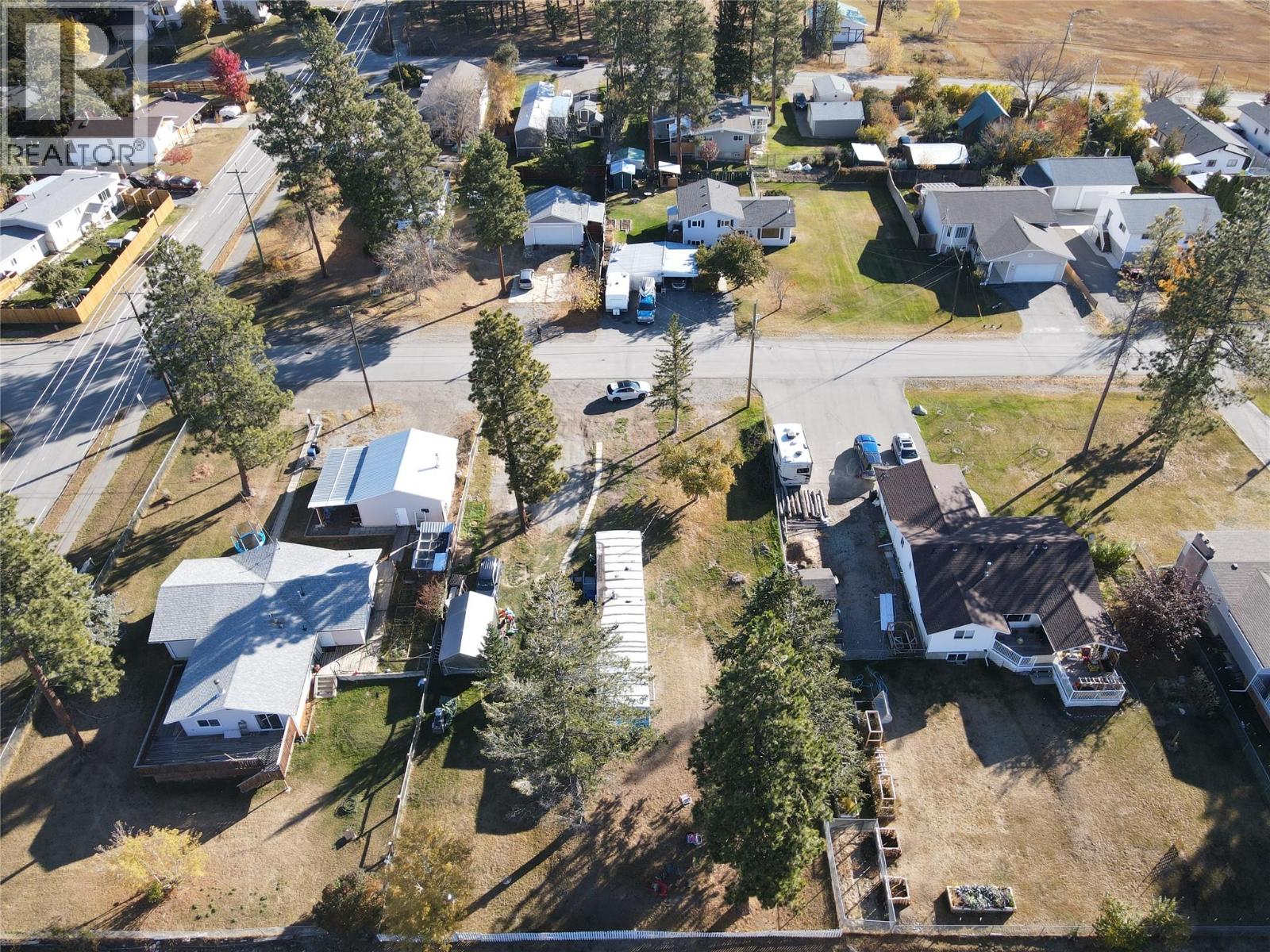 951 29th Avenue S, Cranbrook, British Columbia  V1C 3K7 - Photo 16 - 10365950