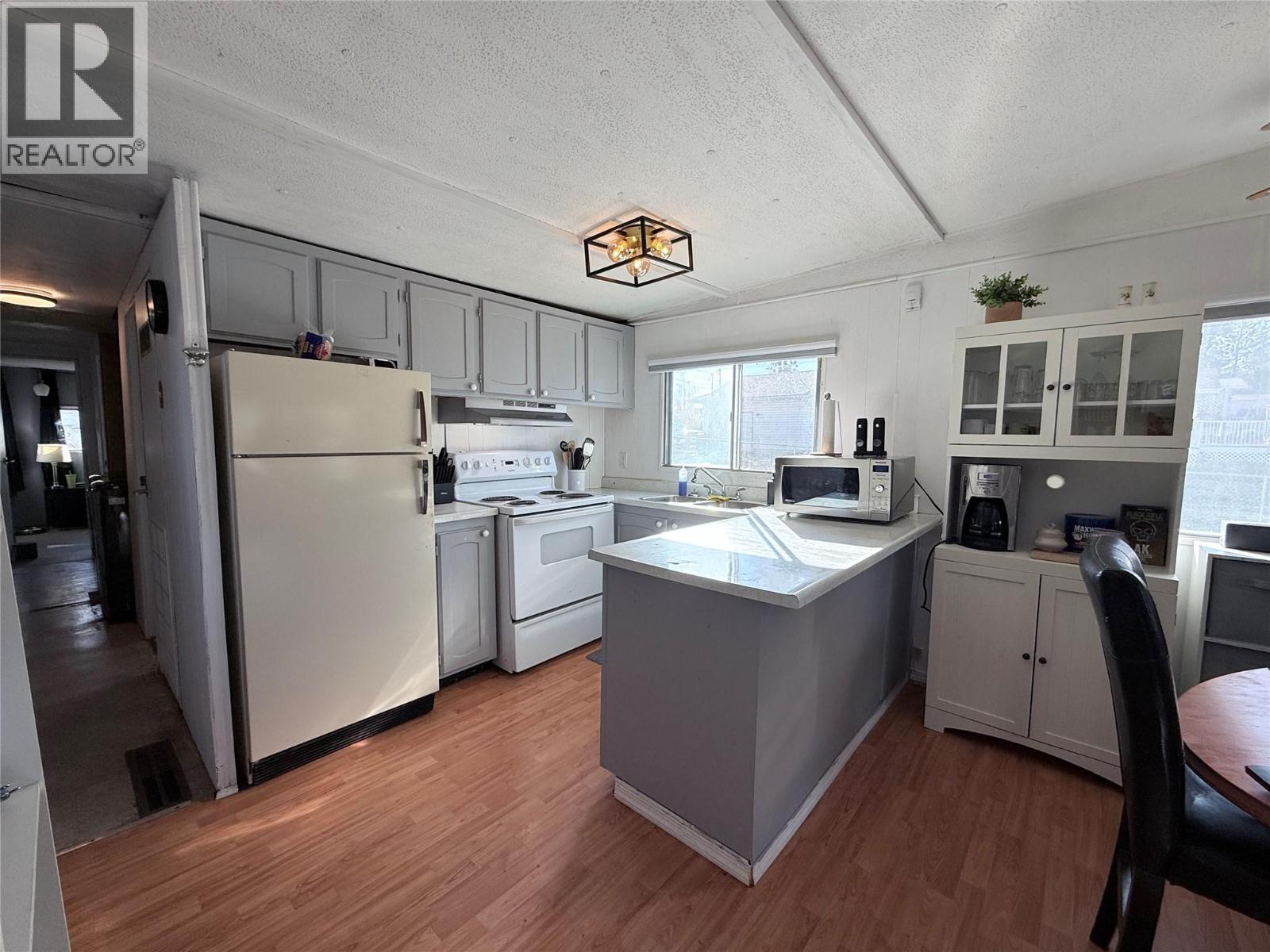 951 29th Avenue S, Cranbrook, British Columbia  V1C 3K7 - Photo 7 - 10365950