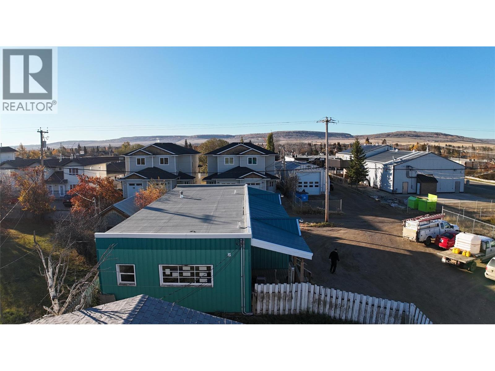 1433/1437 101 Avenue, Dawson Creek, British Columbia  V1G 2A6 - Photo 4 - 10366025