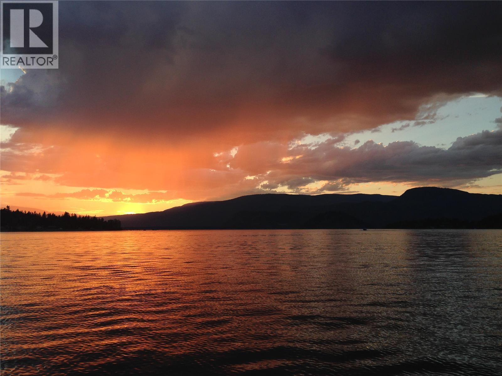 470 Sumac Road, Tappen, British Columbia  V0E 2X1 - Photo 7 - 10364788