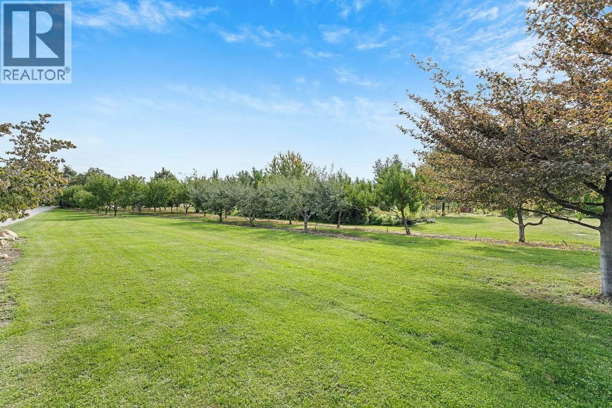 3022 Dunster Road, Kelowna, British Columbia  V1W 4H3 - Photo 43 - 10366004