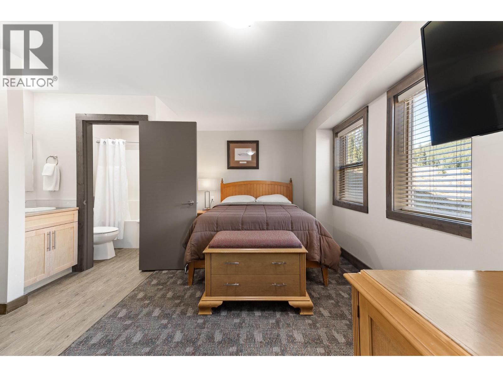 360 Strayhorse Road Unit# L-13, Apex Mountain, British Columbia  V0X 1K0 - Photo 30 - 10366064