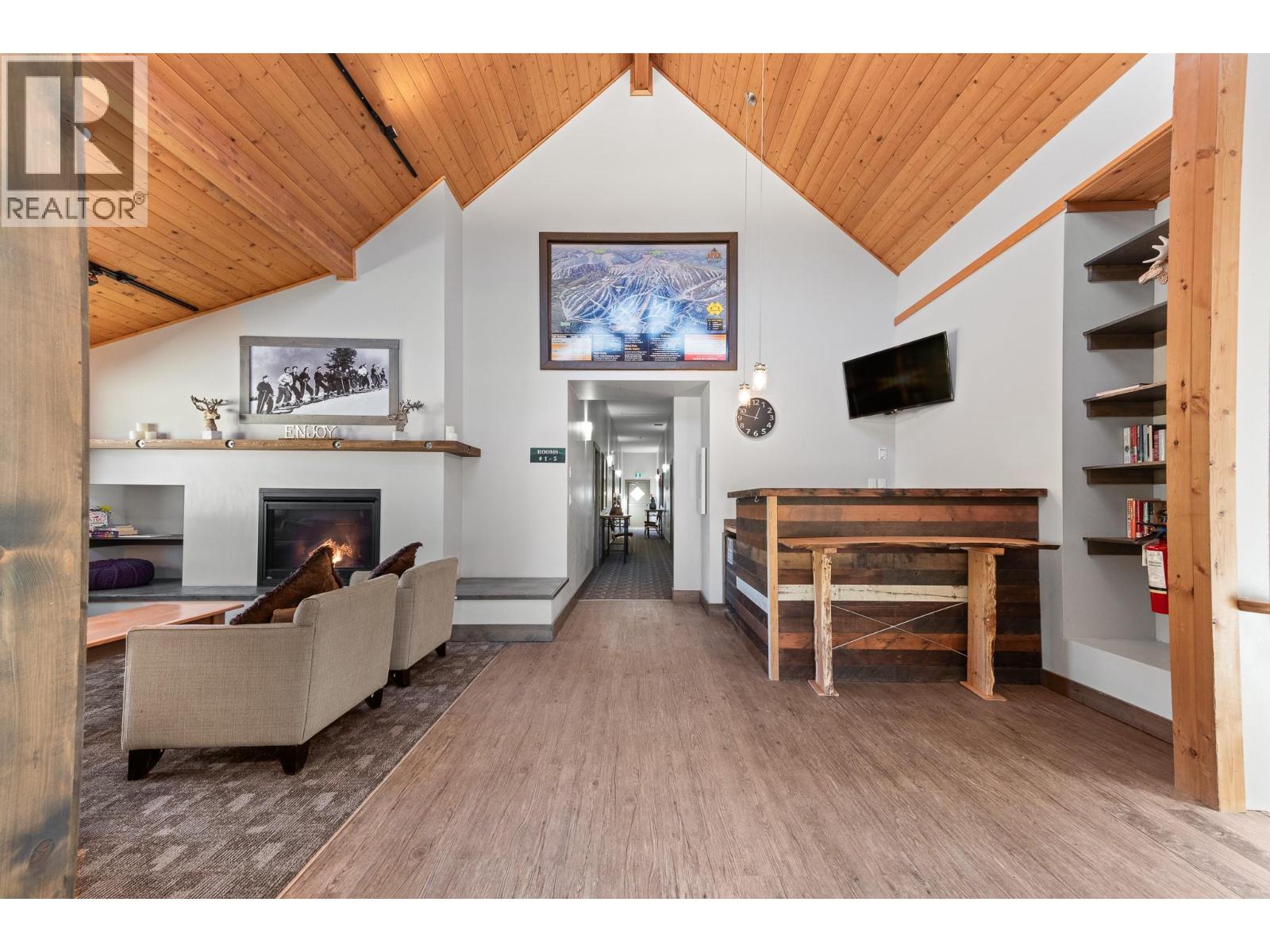 360 Strayhorse Road Unit# L-13, Apex Mountain, British Columbia  V0X 1K0 - Photo 4 - 10366064