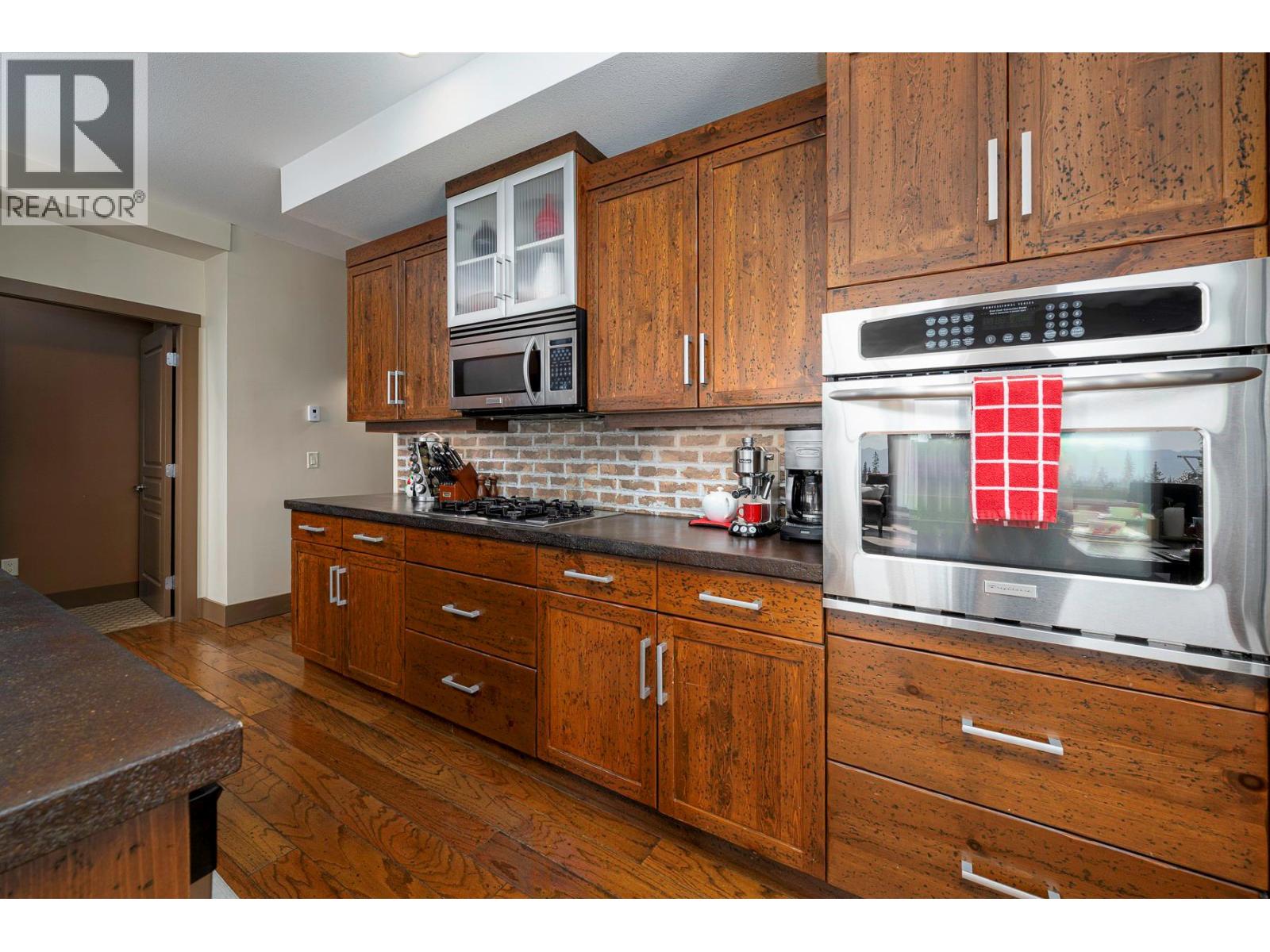 5085 Snowbird Way Unit# 103, Big White, British Columbia  V1P 1P3 - Photo 10 - 10366040