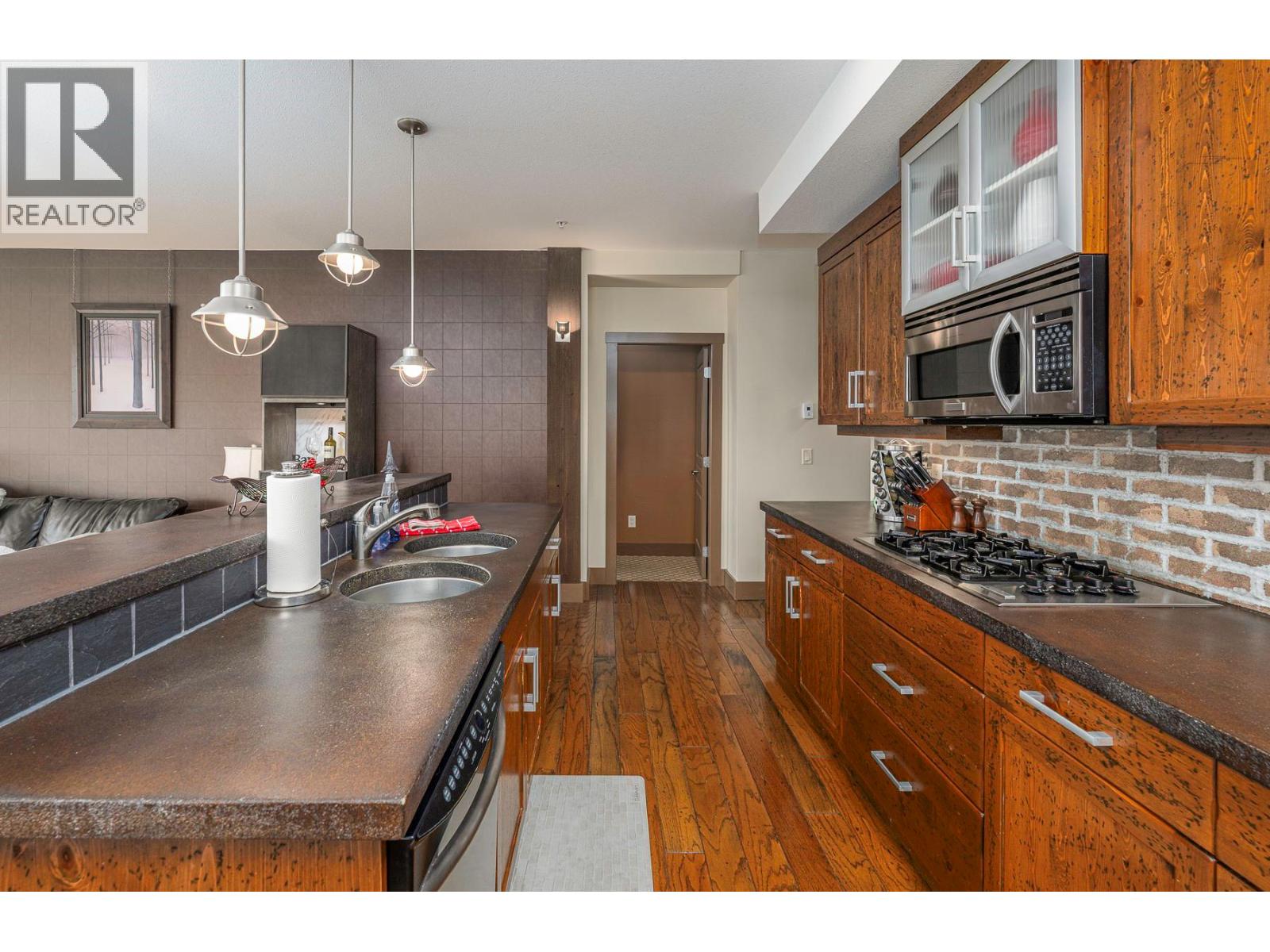 5085 Snowbird Way Unit# 103, Big White, British Columbia  V1P 1P3 - Photo 11 - 10366040