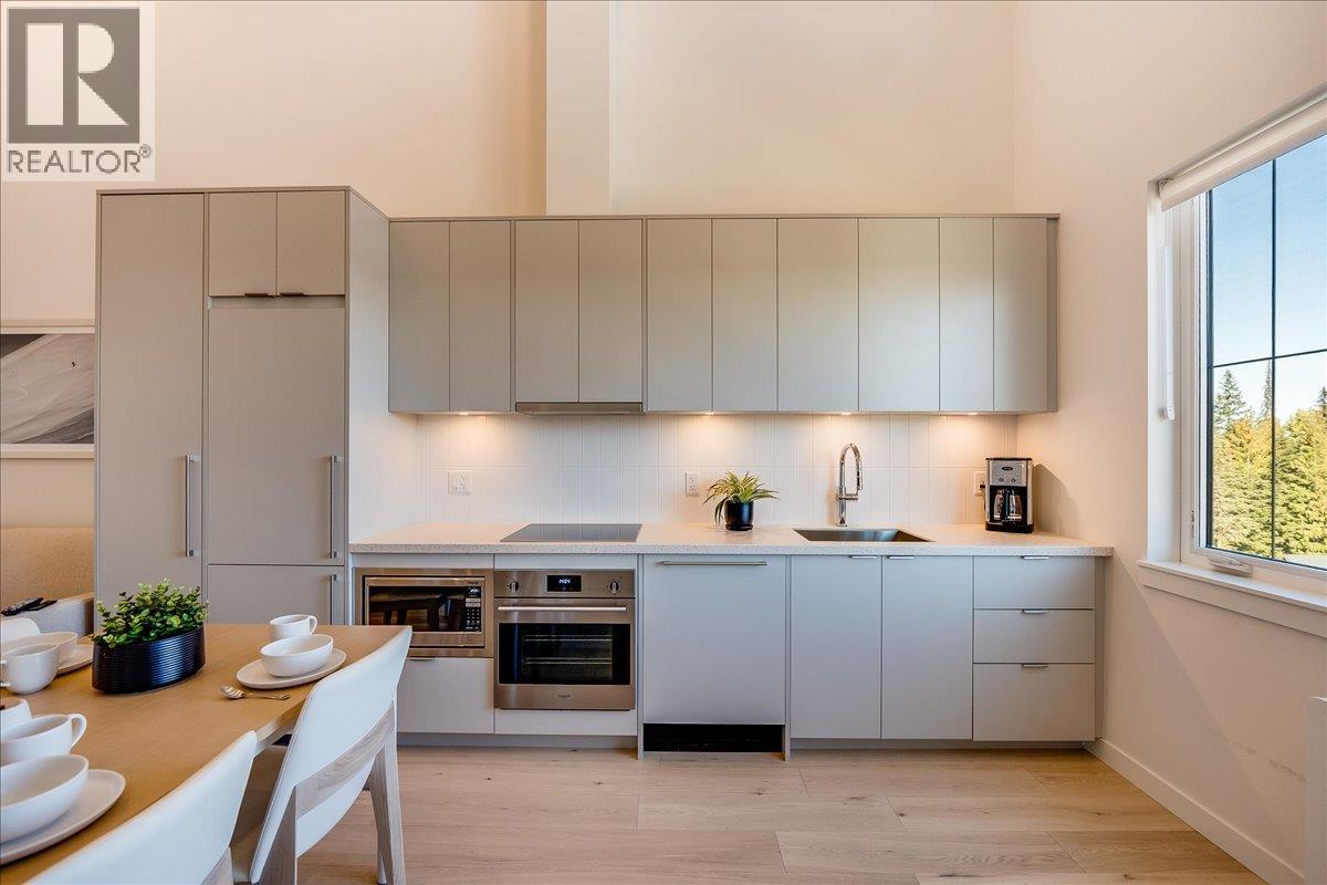 4280 Red Mountain Road Unit# 424, Rossland, British Columbia  V0G 1Y0 - Photo 18 - 10365878