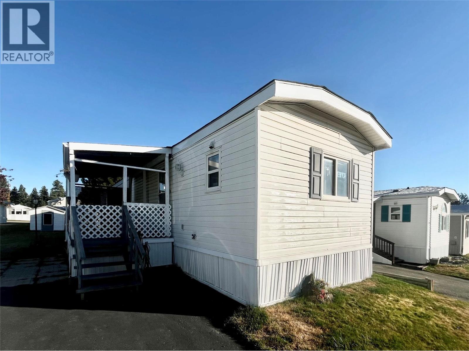 2424 Industrial Rd 2 Unit# 13, Cranbrook, British Columbia  V1C 6H3 - Photo 1 - 10366016