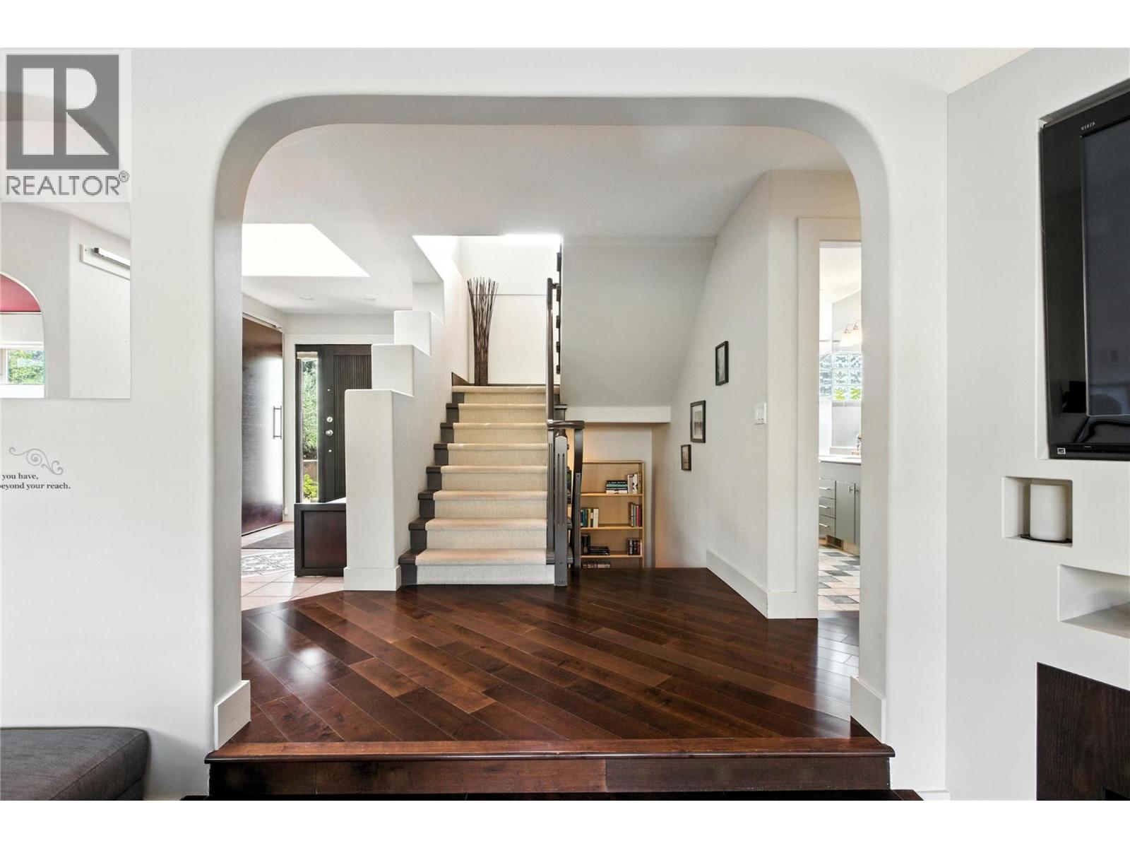 4990 Kipp Road, Kamloops, British Columbia  V2C 4T2 - Photo 10 - 10366052