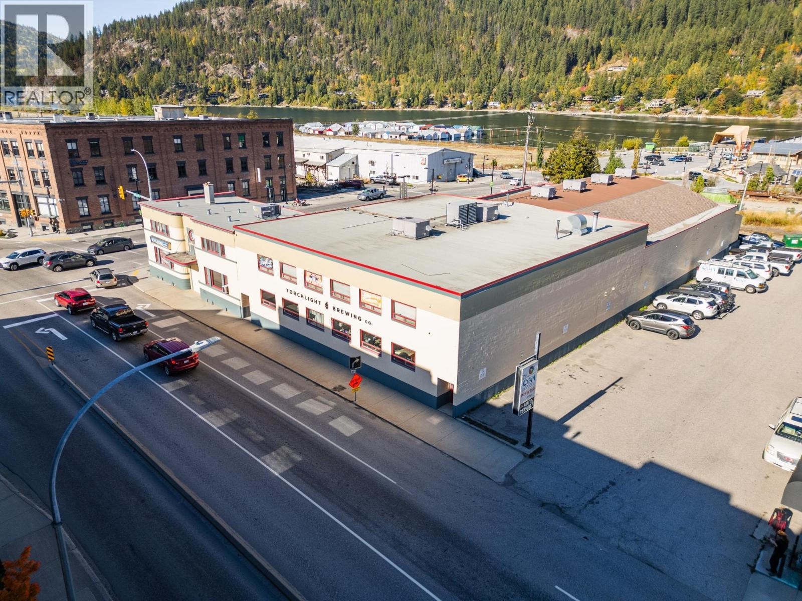 125 Hall Street, Nelson, British Columbia  V1L 7B4 - Photo 24 - 10366041