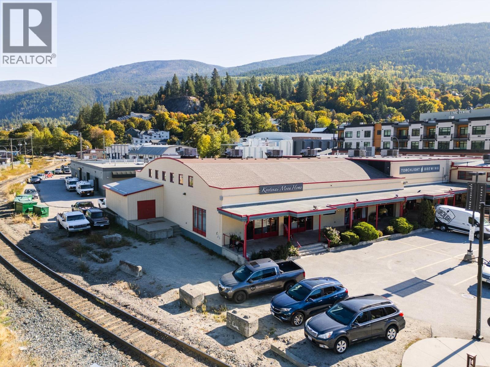 125 Hall Street, Nelson, British Columbia  V1L 7B4 - Photo 4 - 10366041