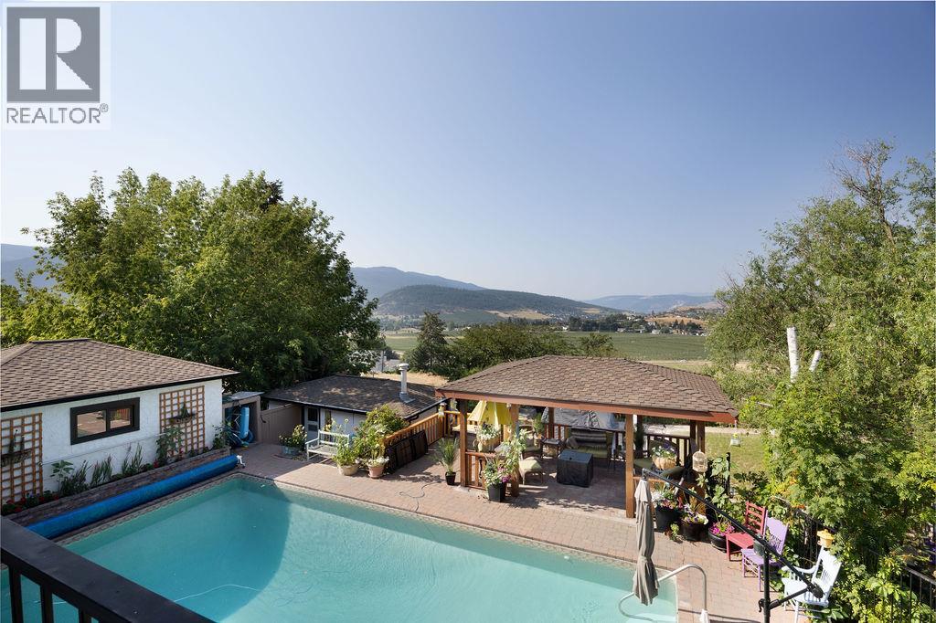 486 Terrace Drive, Coldstream, British Columbia  V1B 2W9 - Photo 11 - 10366059