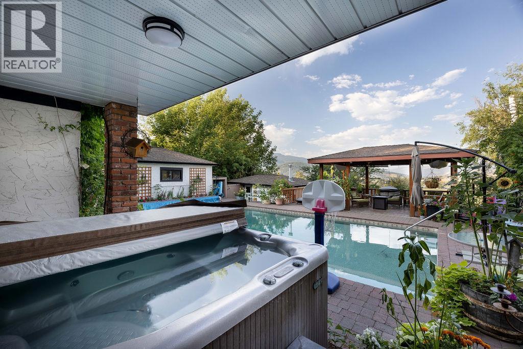 486 Terrace Drive, Coldstream, British Columbia  V1B 2W9 - Photo 28 - 10366059