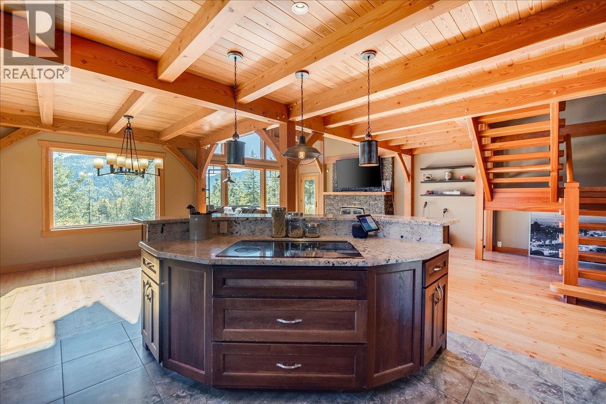 127 Grizzly Place, Castlegar, British Columbia  V1N 4T5 - Photo 16 - 10365985