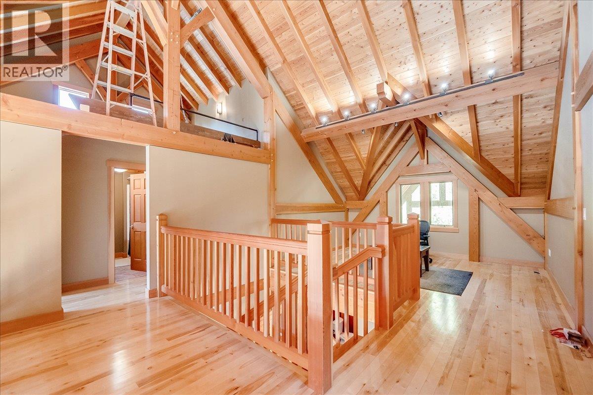 127 Grizzly Place, Castlegar, British Columbia  V1N 4T5 - Photo 29 - 10365985