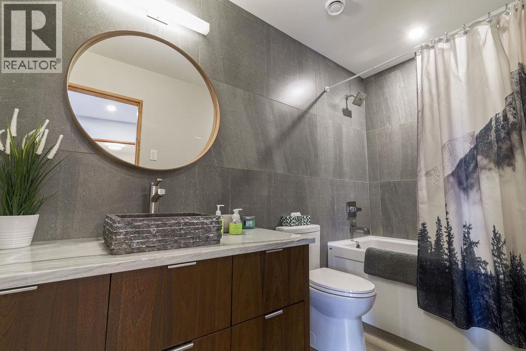 2160 Kootenay 3 Road, Windermere, British Columbia  V0B 2L1 - Photo 13 - 10365806