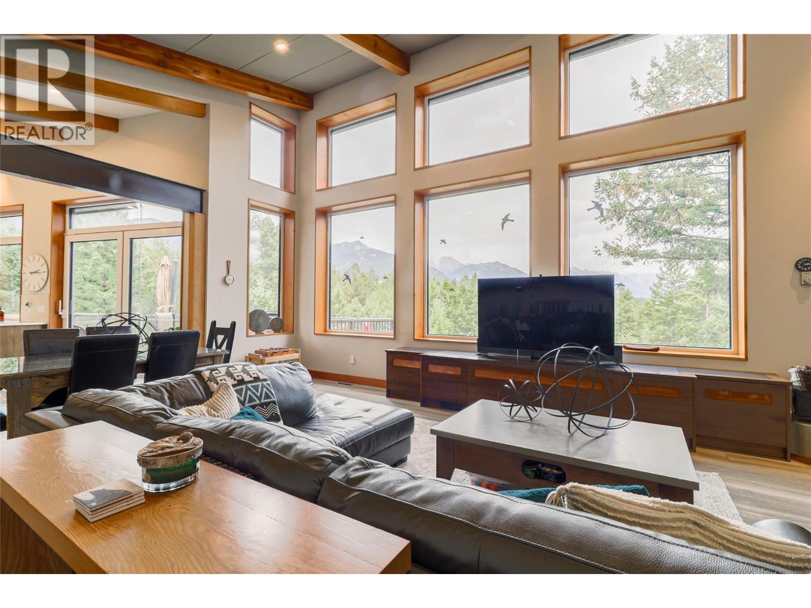 2160 Kootenay 3 Road, Windermere, British Columbia  V0B 2L1 - Photo 22 - 10365806