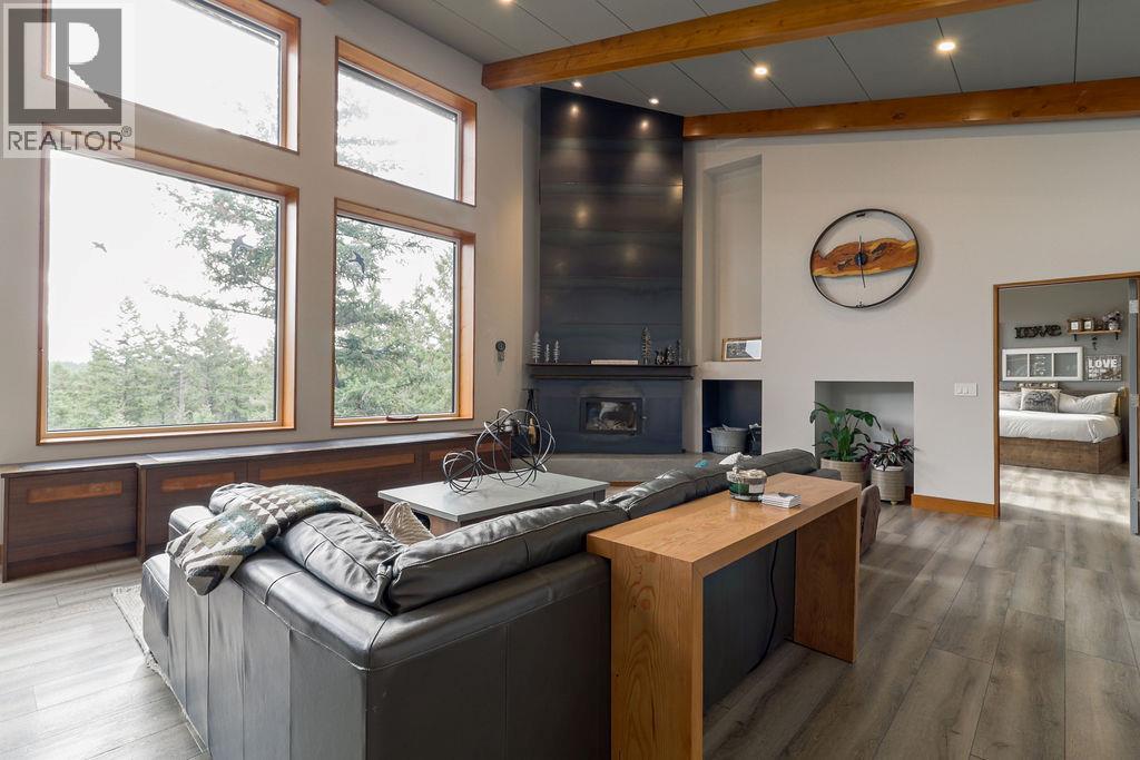 2160 Kootenay 3 Road, Windermere, British Columbia  V0B 2L1 - Photo 26 - 10365806