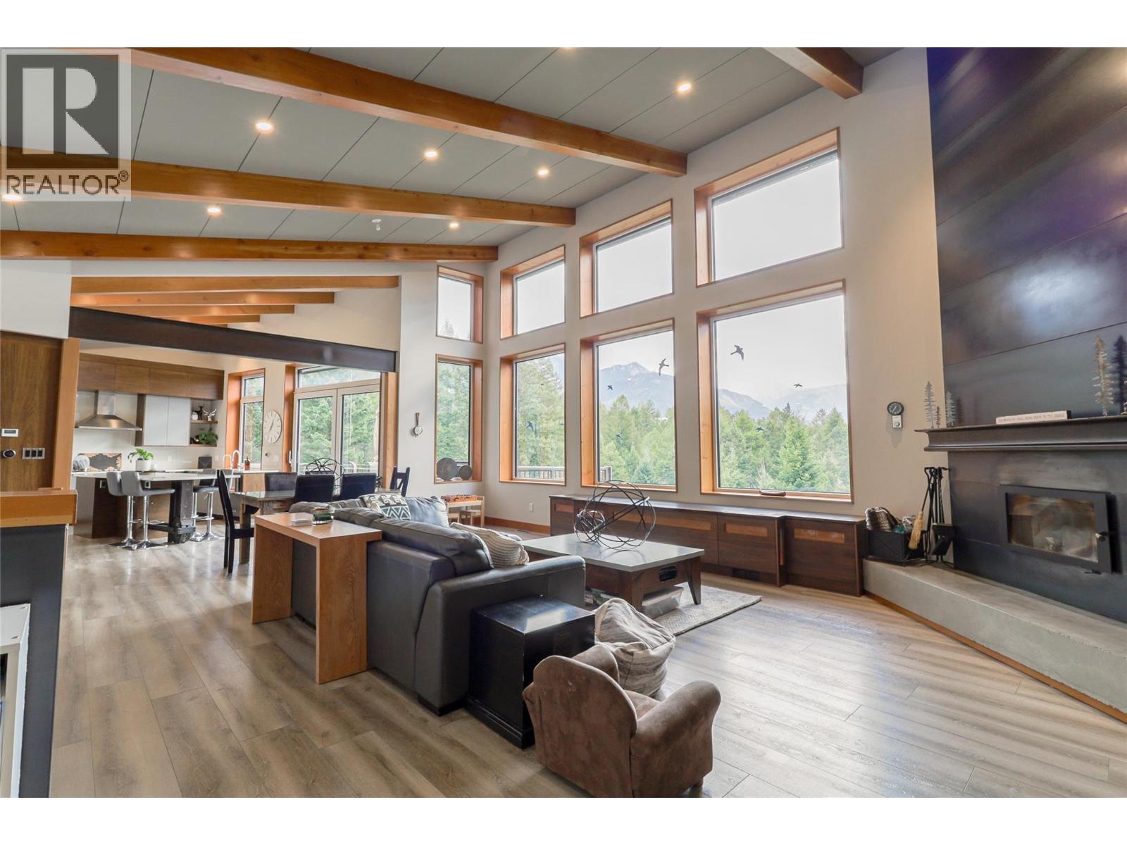 2160 Kootenay 3 Road, Windermere, British Columbia  V0B 2L1 - Photo 30 - 10365806