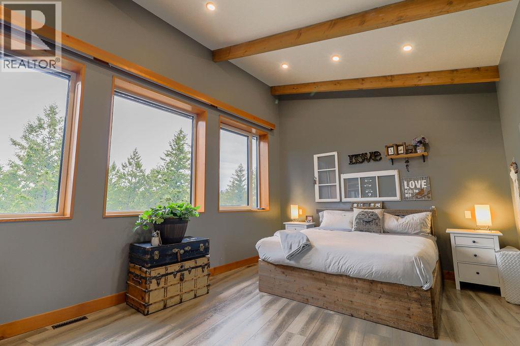 2160 Kootenay 3 Road, Windermere, British Columbia  V0B 2L1 - Photo 32 - 10365806