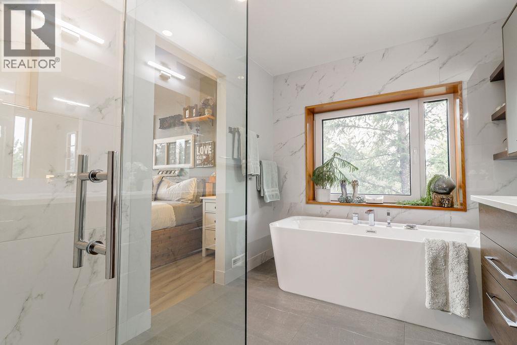 2160 Kootenay 3 Road, Windermere, British Columbia  V0B 2L1 - Photo 39 - 10365806