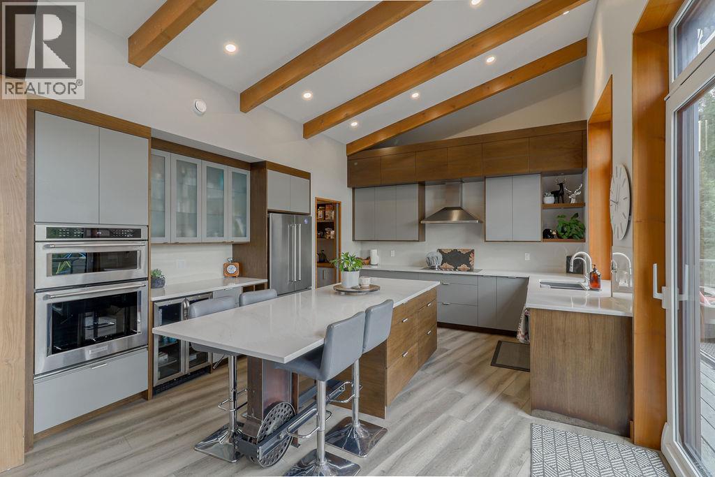 2160 Kootenay 3 Road, Windermere, British Columbia  V0B 2L1 - Photo 6 - 10365806