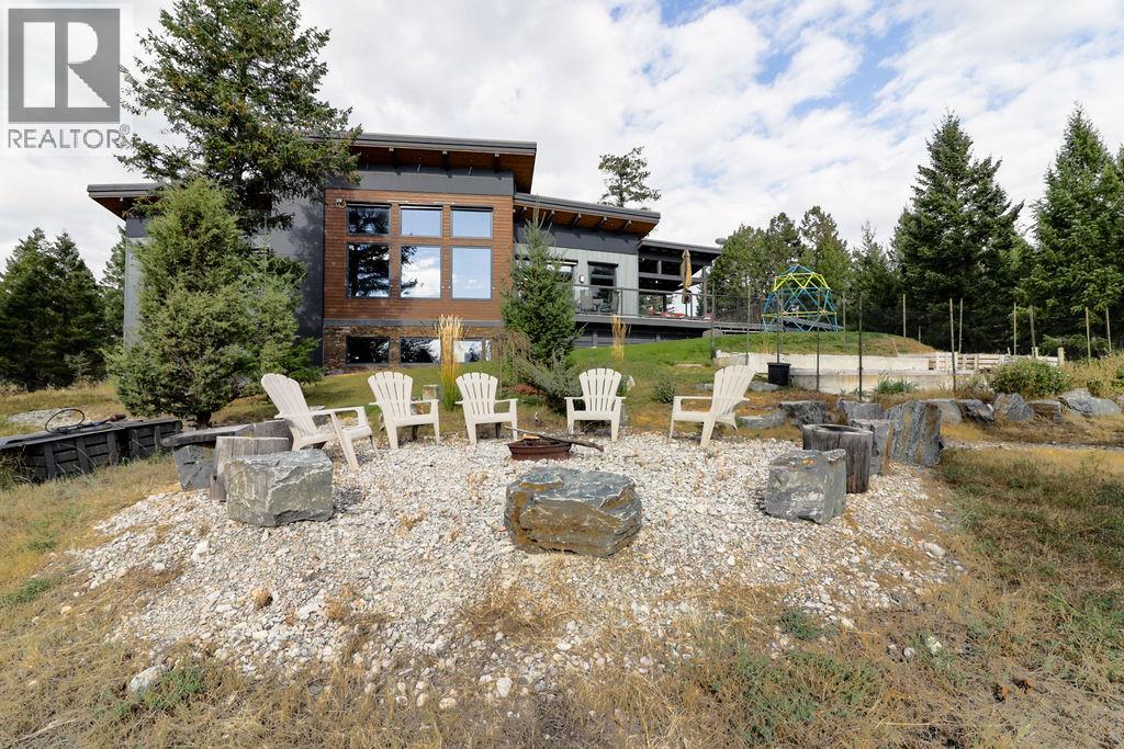 2160 Kootenay 3 Road, Windermere, British Columbia  V0B 2L1 - Photo 75 - 10365806