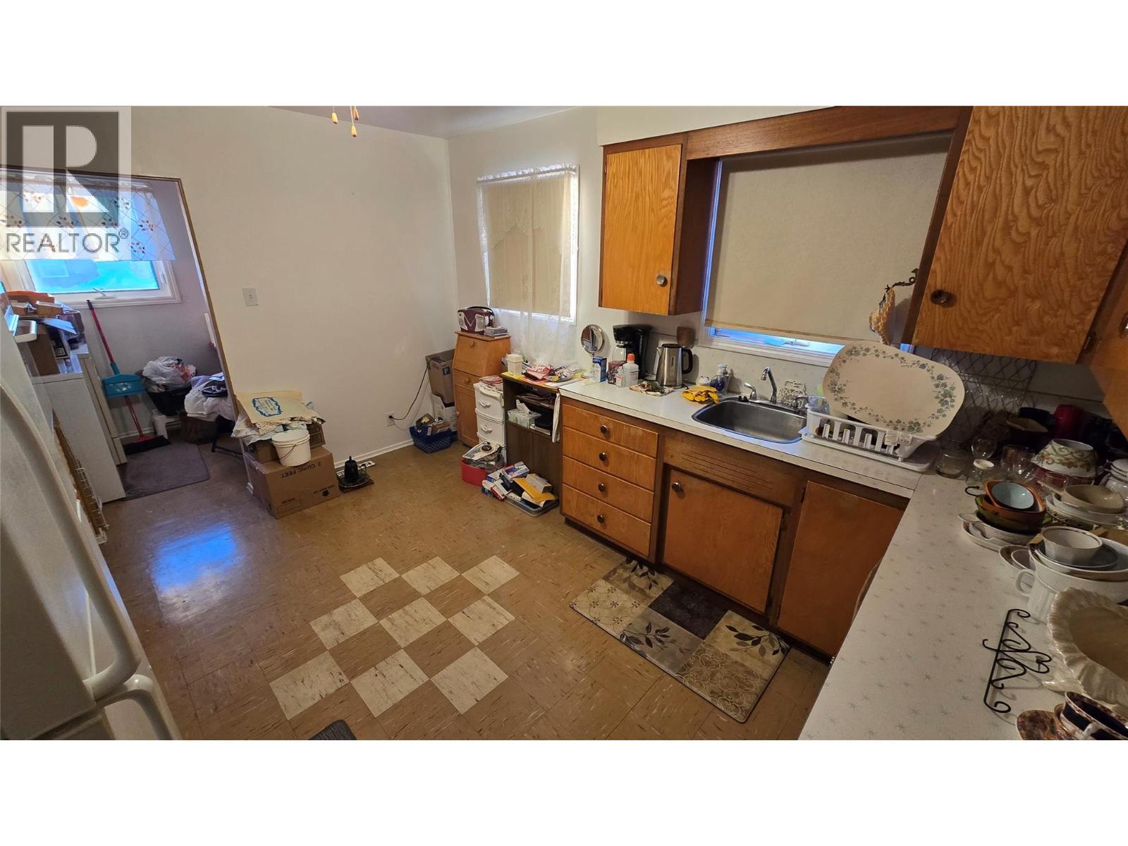 500 97a Avenue, Dawson Creek, British Columbia  V1G 1R1 - Photo 11 - 10366119