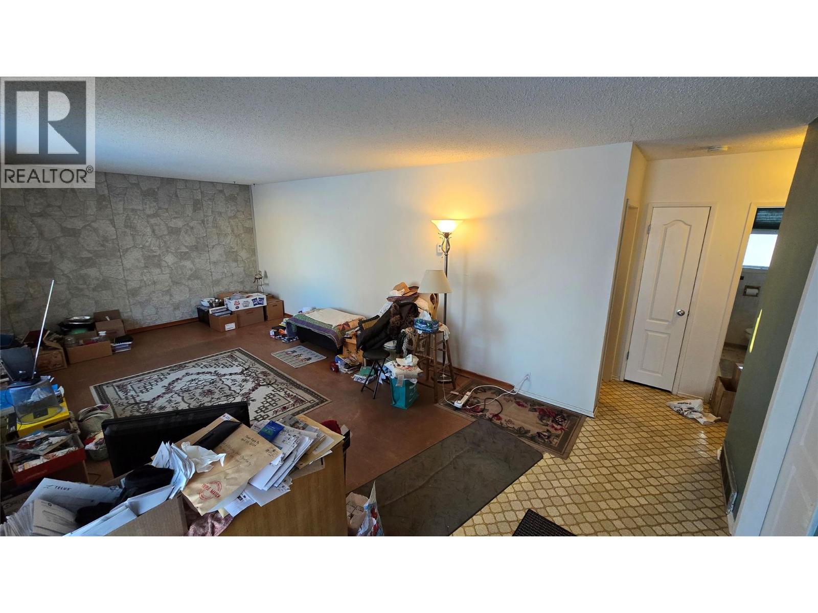 500 97a Avenue, Dawson Creek, British Columbia  V1G 1R1 - Photo 5 - 10366119