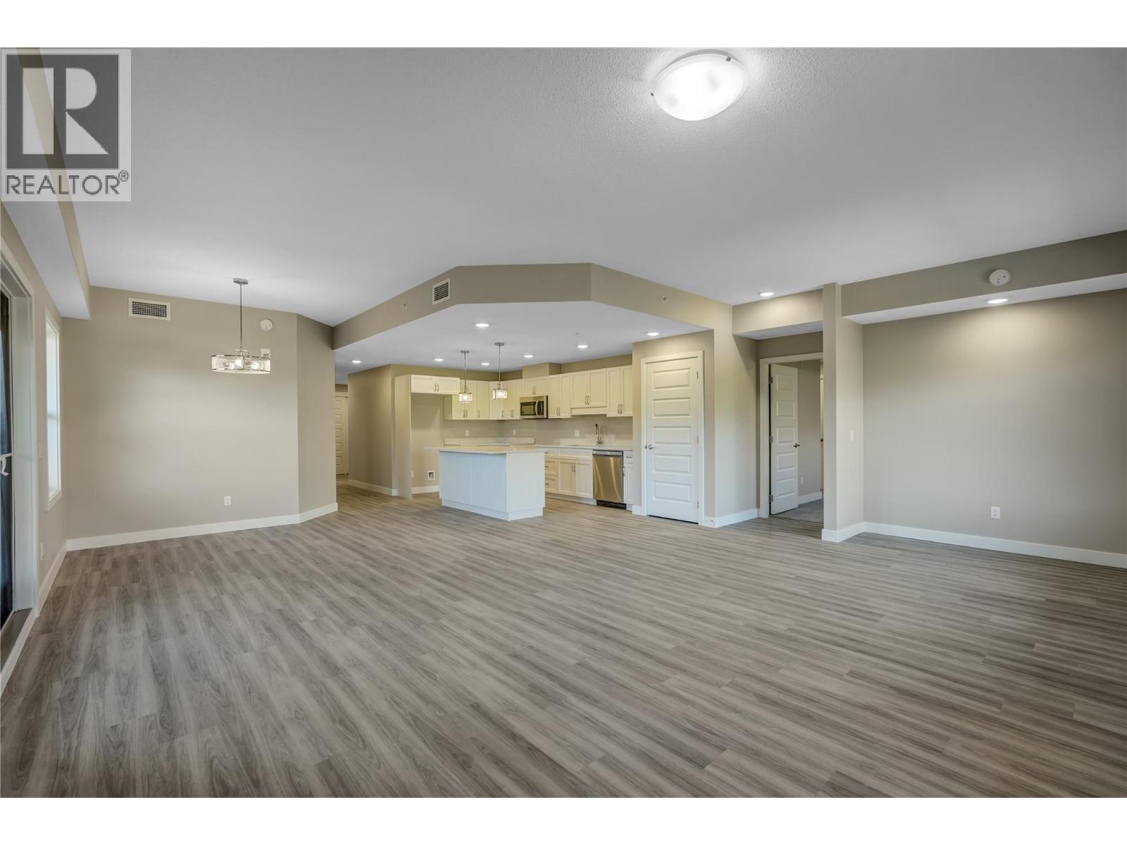 5640 51st Street Unit# 408, Osoyoos, British Columbia  V0H 1V6 - Photo 6 - 10366149