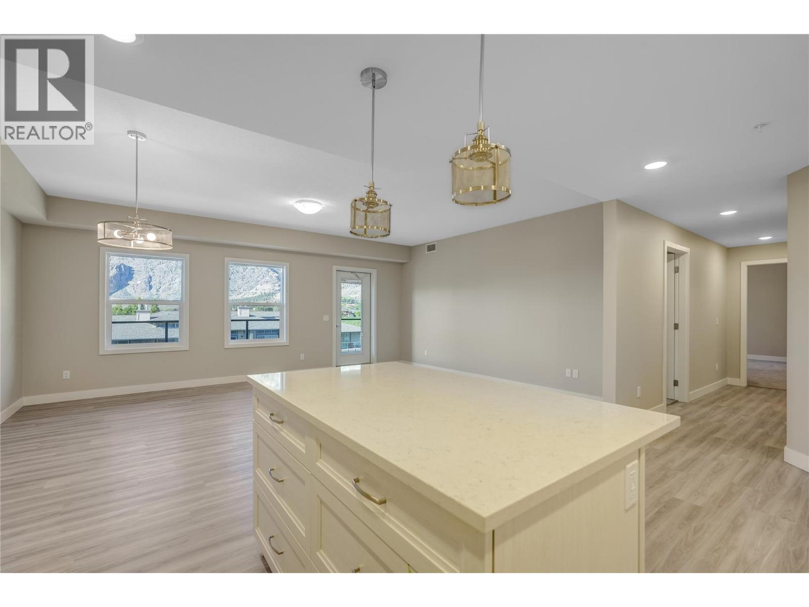 5640 51st Street Unit# 406, Osoyoos, British Columbia  V0H 1V6 - Photo 6 - 10366144