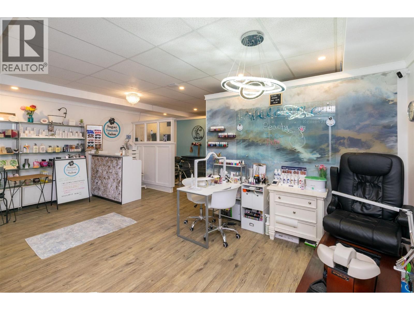 261 Alexander Street Ne, Salmon Arm, British Columbia  V1E 4N3 - Photo 6 - 10366096