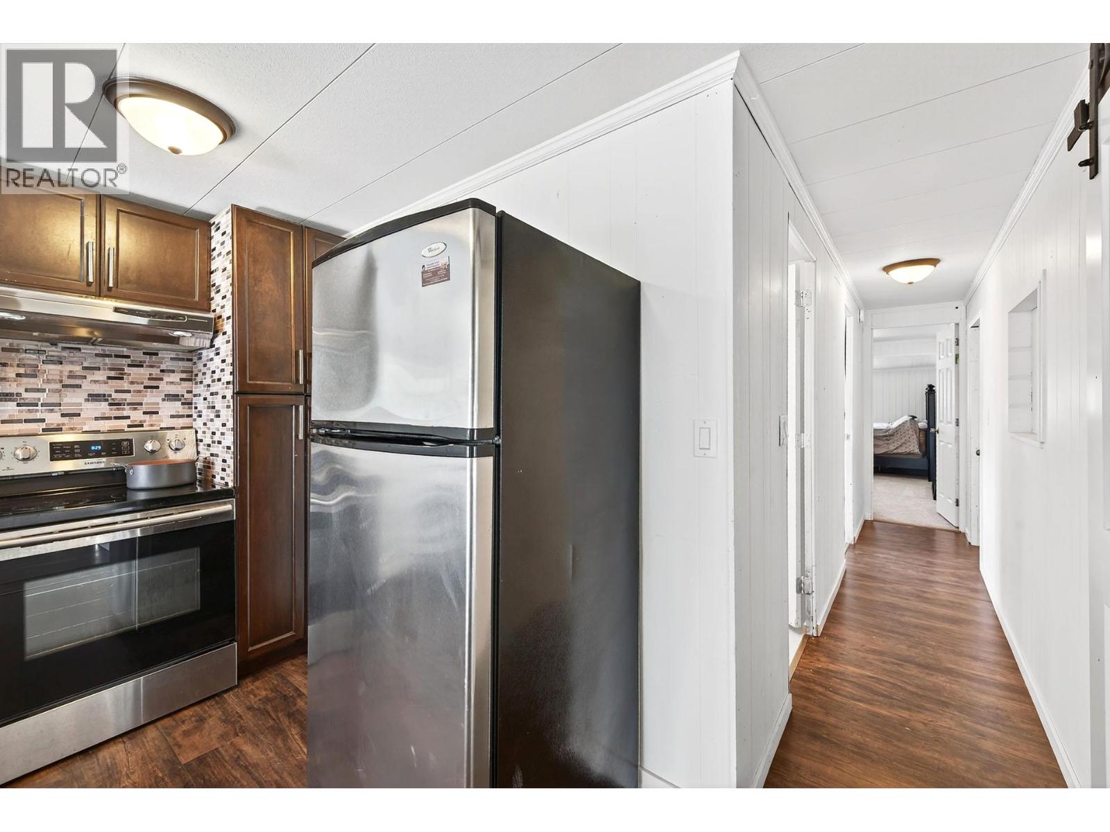 888 Barriere Lakes Road, Barriere, British Columbia  V0E 1E1 - Photo 14 - 10365012