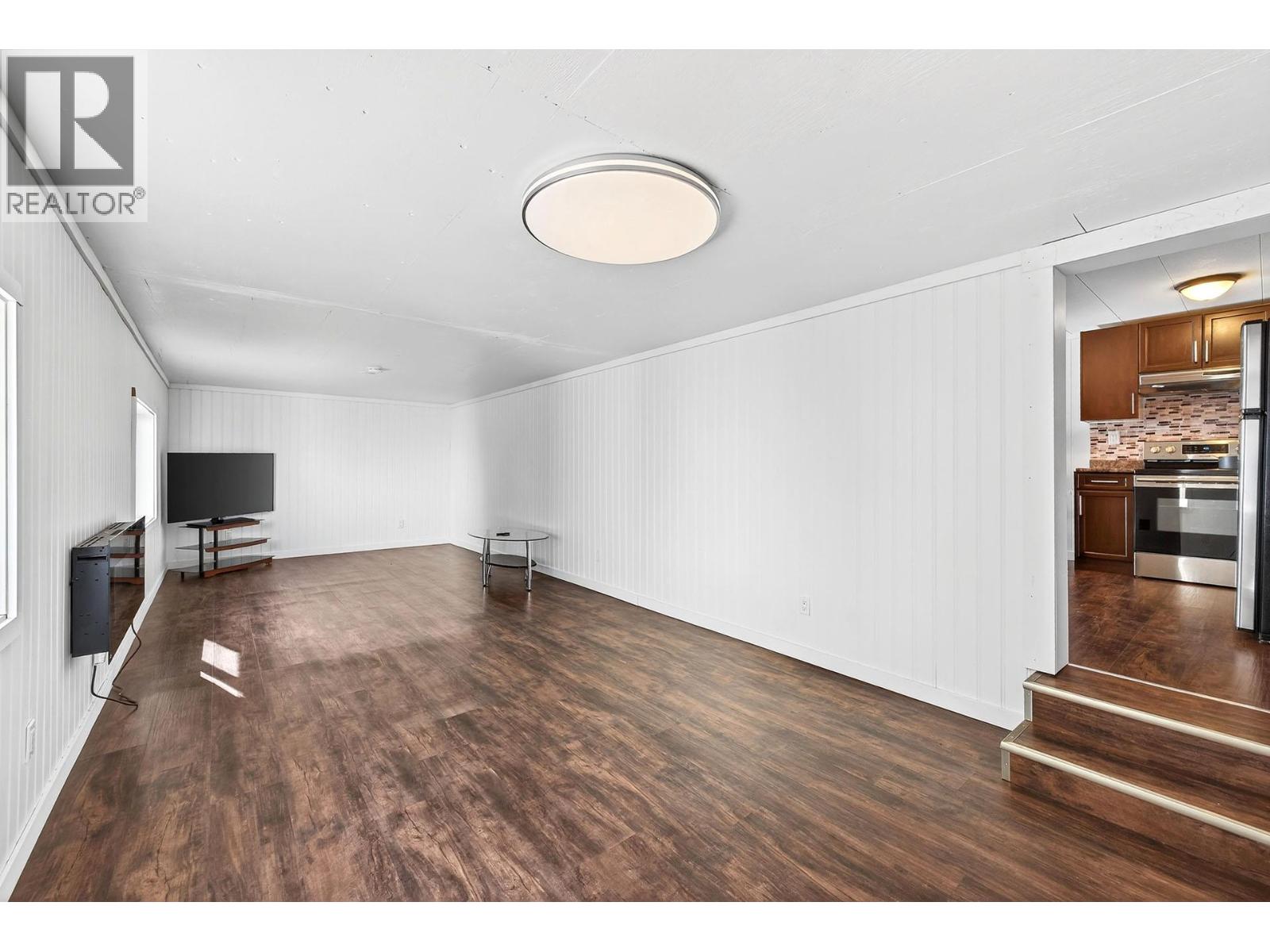 888 Barriere Lakes Road, Barriere, British Columbia  V0E 1E1 - Photo 17 - 10365012