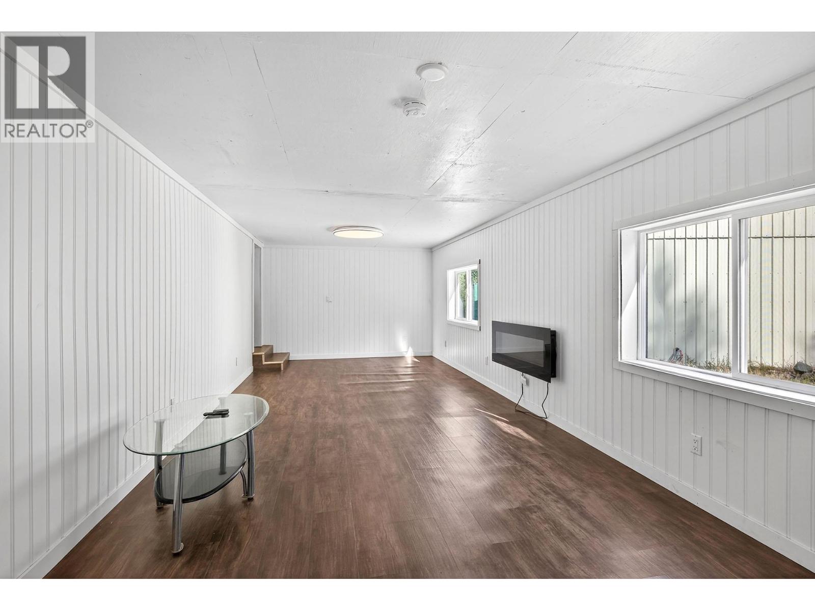 888 Barriere Lakes Road, Barriere, British Columbia  V0E 1E1 - Photo 19 - 10365012