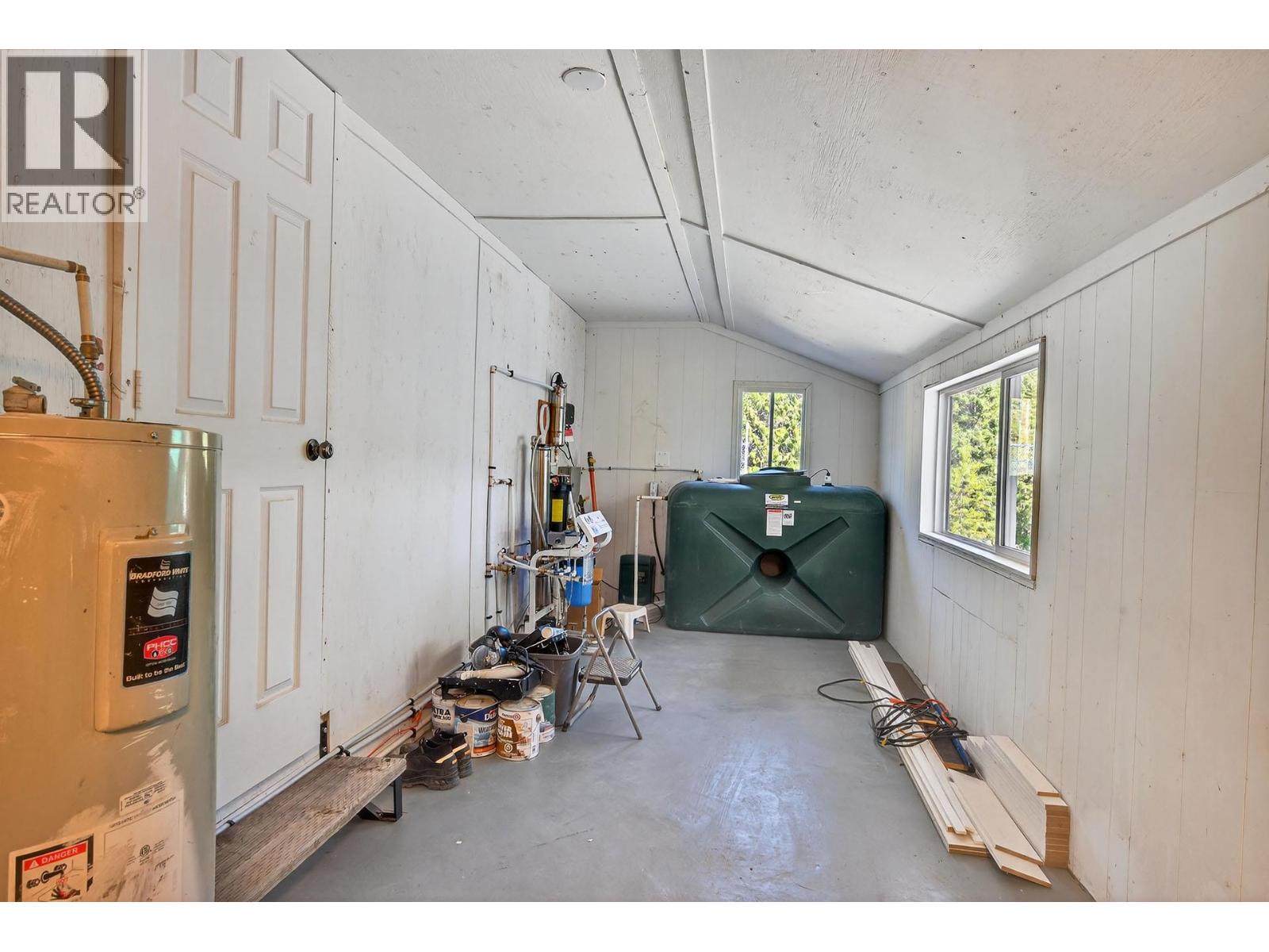 888 Barriere Lakes Road, Barriere, British Columbia  V0E 1E1 - Photo 29 - 10365012