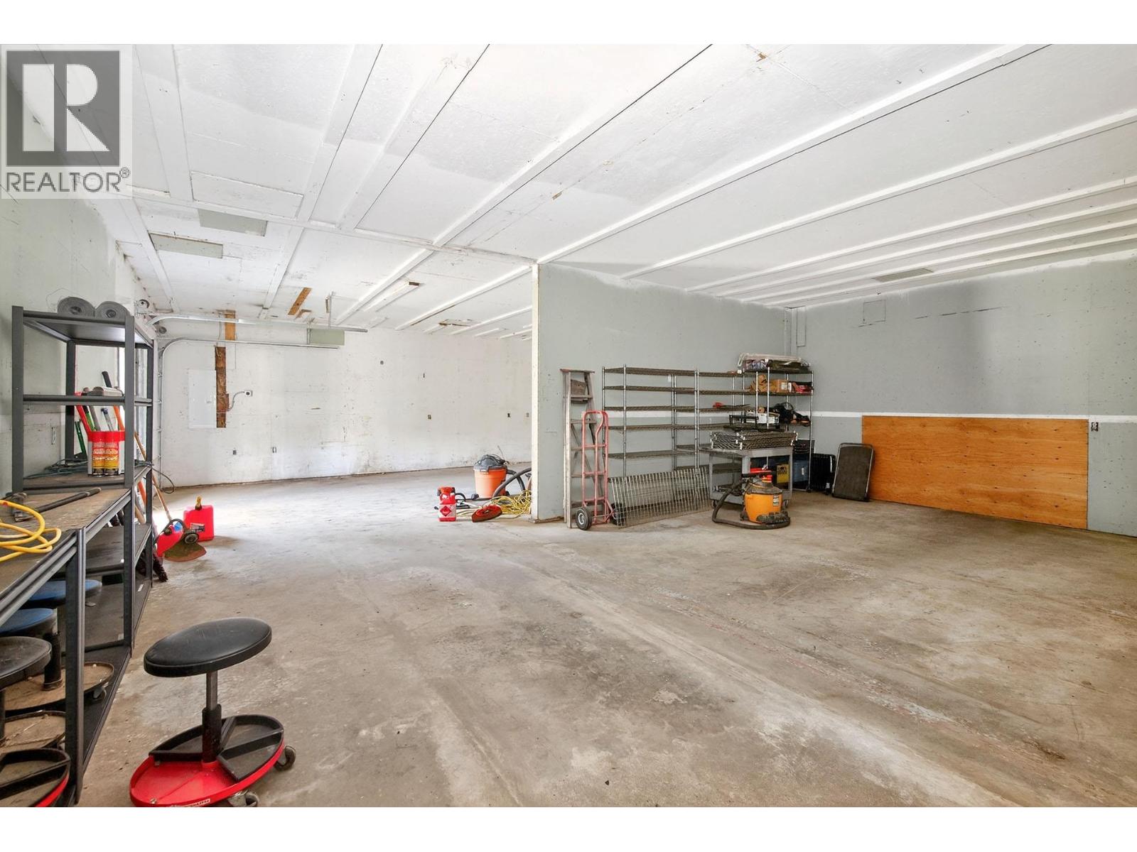 888 Barriere Lakes Road, Barriere, British Columbia  V0E 1E1 - Photo 39 - 10365012