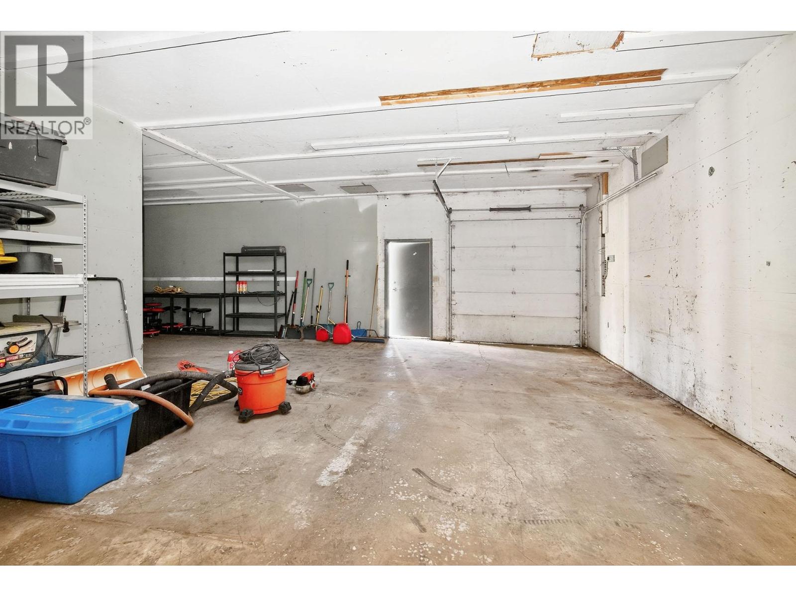 888 Barriere Lakes Road, Barriere, British Columbia  V0E 1E1 - Photo 40 - 10365012