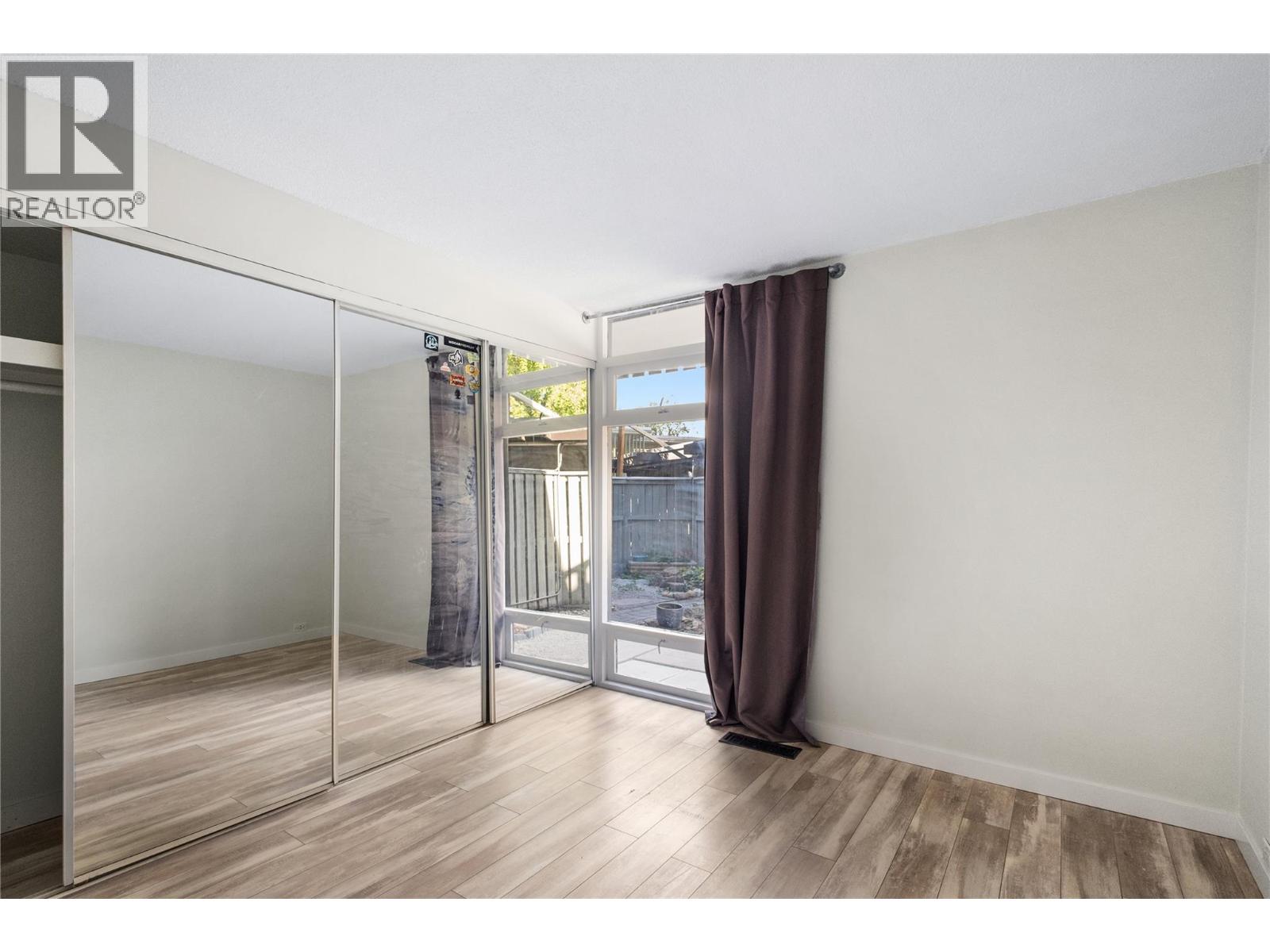 353 Boyce Crescent Unit# 14, Kelowna, British Columbia  V1Y 5Z7 - Photo 11 - 10364791