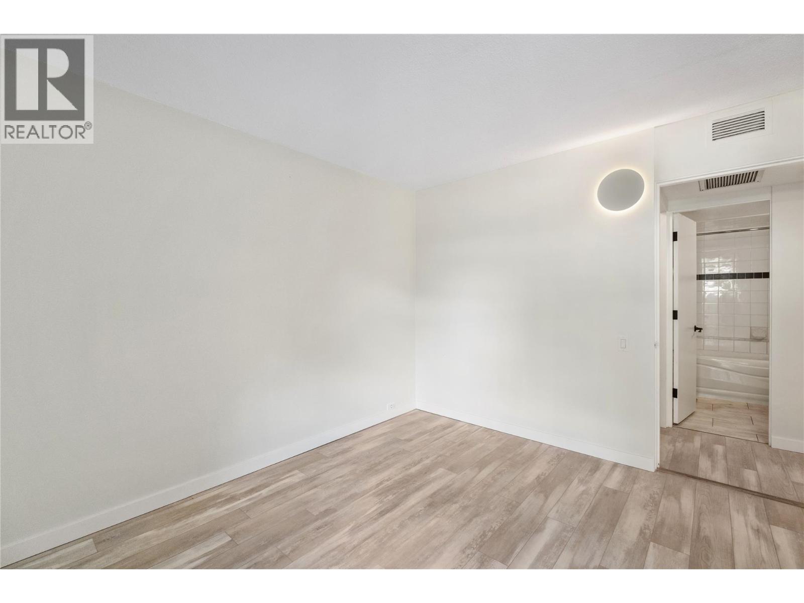 353 Boyce Crescent Unit# 14, Kelowna, British Columbia  V1Y 5Z7 - Photo 13 - 10364791