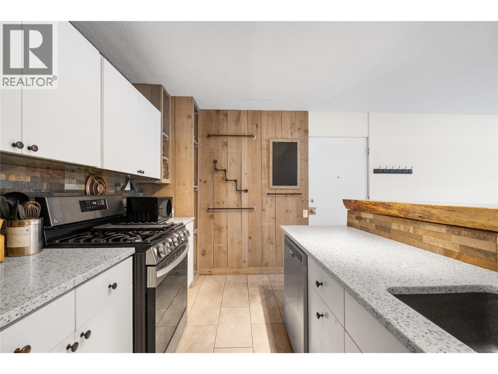 353 Boyce Crescent Unit# 14, Kelowna, British Columbia  V1Y 5Z7 - Photo 6 - 10364791