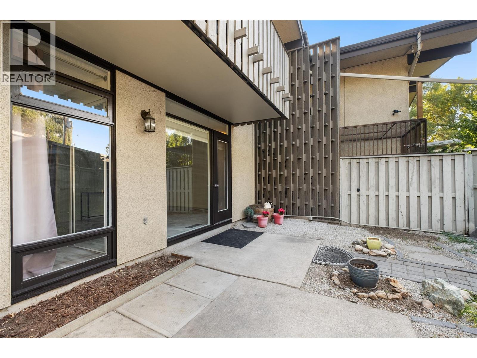 353 Boyce Crescent Unit# 14, Kelowna, British Columbia  V1Y 5Z7 - Photo 9 - 10364791