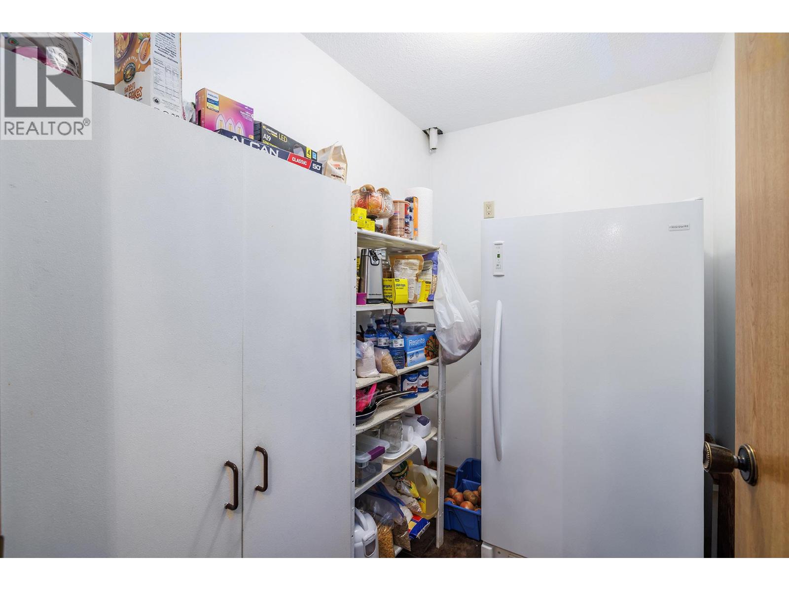 1075 Bernard Avenue Unit# 301, Kelowna, British Columbia  V1Y 6P7 - Photo 17 - 10366111