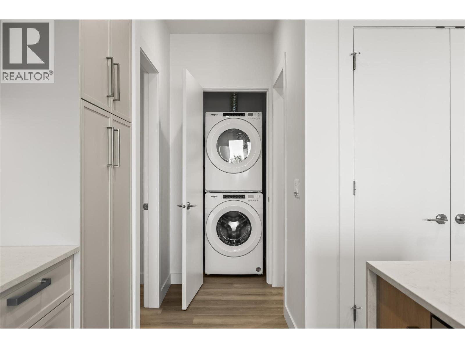 3340 Lakeshore Drive Unit# 306, Kelowna, British Columbia  V1W 0H6 - Photo 14 - 10366142